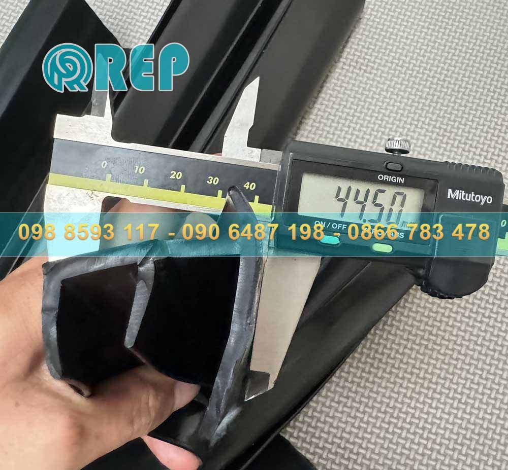 Ron cao su xe tai, xe container