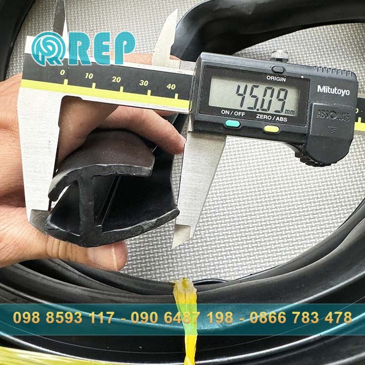 Gioang cao su chu H 30x45