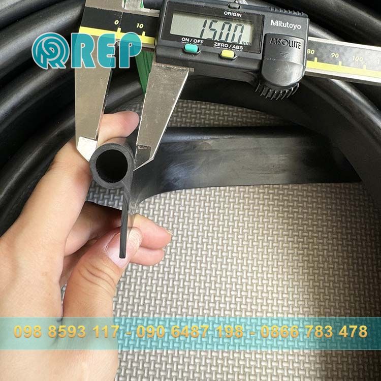 ron silicon chu p 37x15 02
