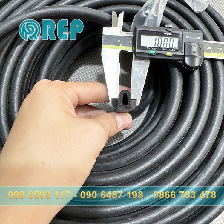 Gioang cao su xop chu D 10x15