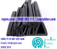Thanh ron chặn nước chân cửa chữ U